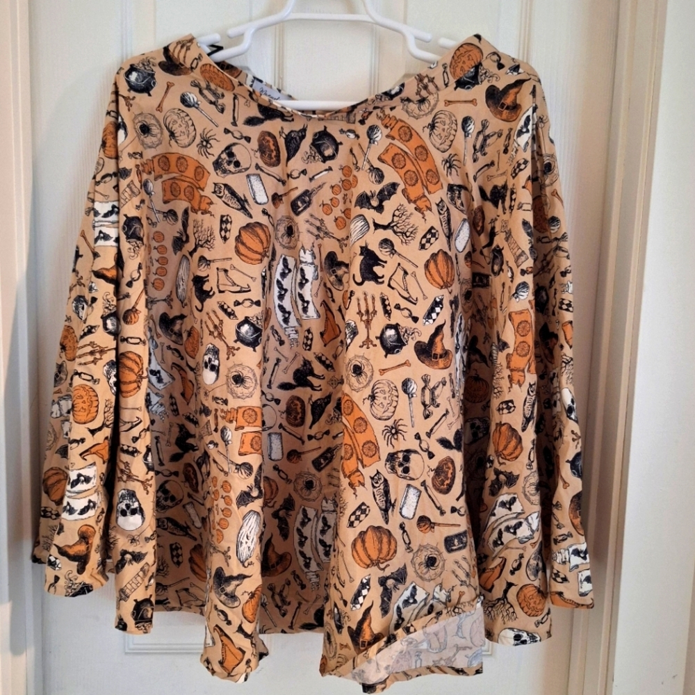 Unique Vintage Halloween Print Blouse in Orange and Black
